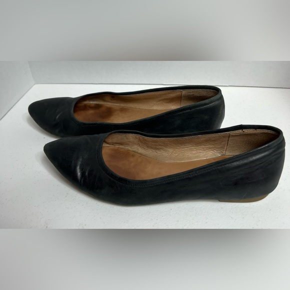 Black Biala black flats, size 40M (9.5) - Picture 3 of 7